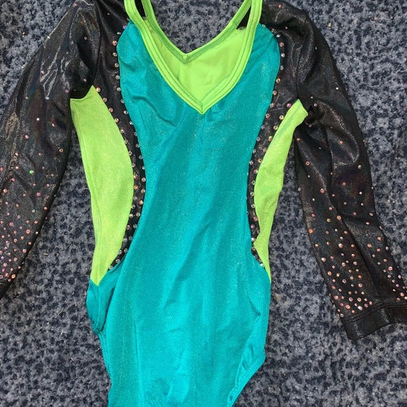 GK COMPETITION LEO- $20 OFF FOR NEXT HOUR ONLY - Picture 2 of 2
